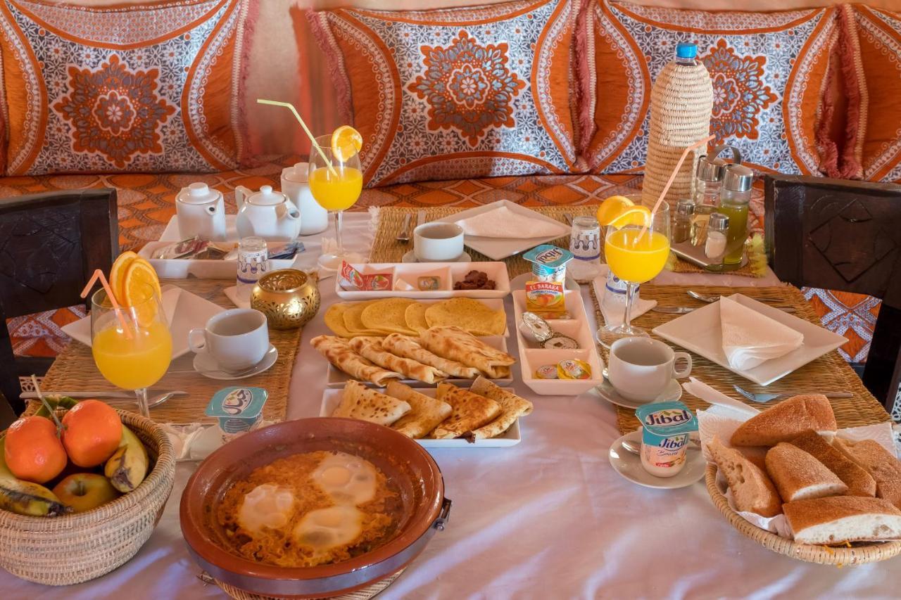 Chigaga Luxury Camp Hotel M'Hamid Bagian luar foto