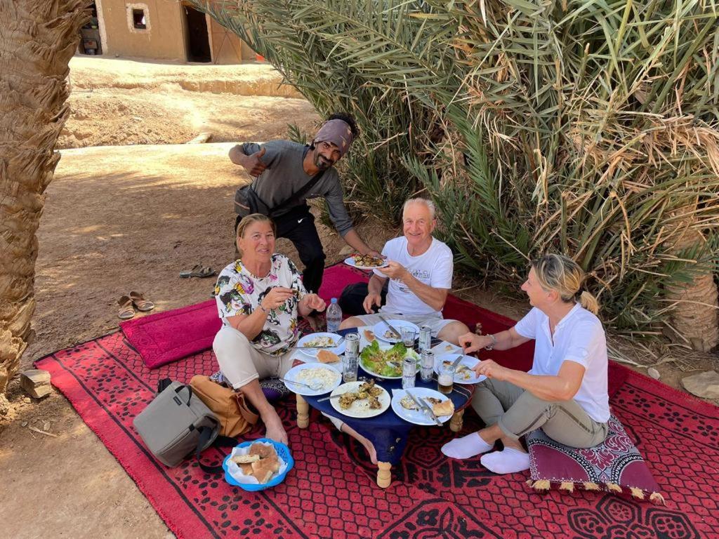 Chigaga Luxury Camp Hotel M'Hamid Bagian luar foto